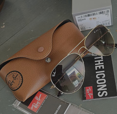 Ray-Ban Sunglasses RB3025 Aviator Gradient Gold Frame Light Brown Lens 58mm