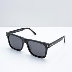 Tom Ford TF906 Square Sunglasses Black Frame Grey Lens 56-17-145 Men