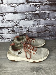 Teva Arrowood 2 Plaza Beige Taupe Knit Athletic Low Sneakers Women Sz 7M US/38EU