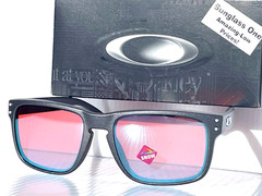 NEW Oakley HOLBROOK Steel Grey PRIZM Snow Sapphire Lens Sunglass 9102-U5