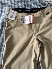 Wrangler ATG All Terrain Gear Men’s Beige Stretch Chino Pants 32W Slim Taper