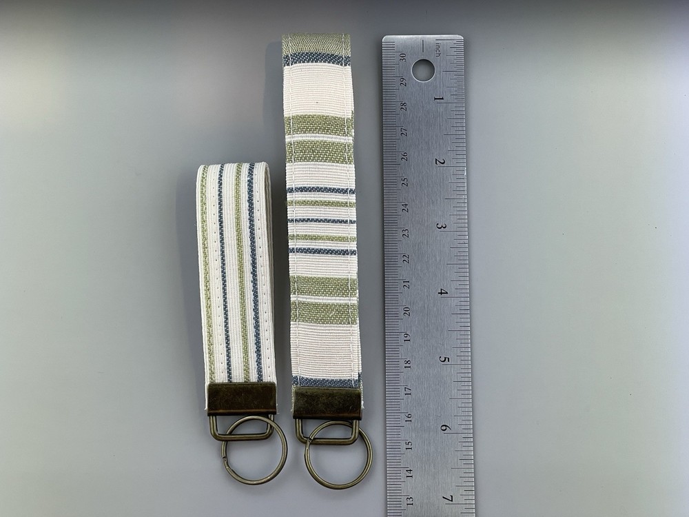 Handmade Keychain Set Strap Loop Handle antique brass travel keys organization