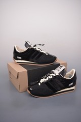 New Song for the Mute Country OG Core Black Cream White JH9010