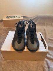 adidas Yeezy Quantum QNTM Onyx GX1317 Men’s Mid Top Basketball Sneakers