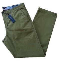 Tommy Hilfiger Men’s THFlex Chino Pants – Green
