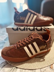 Men’s Vintage Adidas UFO Samba Brown Orange Leather Sneakers US 9.5 Rare 2004