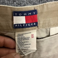 Tommy Hilfiger Chino Pants Mens Size 32 Beige Pleated Cotton Relaxed Cuffed
