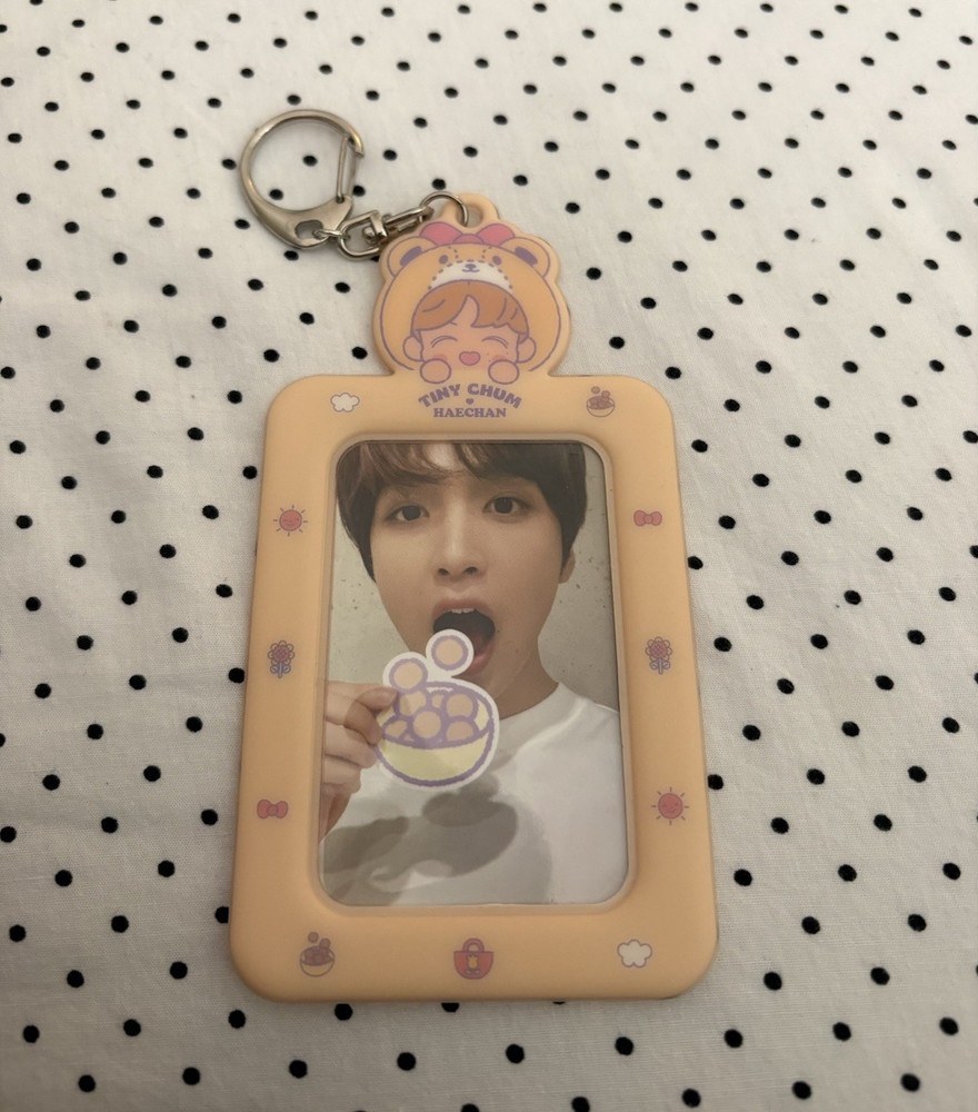 Sanrio NCT Haechan Photo Holder Keychain, Beige Plastic/Metal Printed