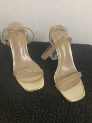 DREAM PAIRS Square Toe, Clear Chunky Heel Sandals (Size 8.5)