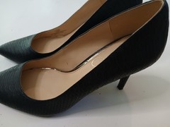Jessica Simpson Black Laenie Classic Pumps 4″ Heels Size 7.5 M US 38 EU