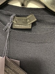 PRADA CLASSIC WOOL SWEATER in DARK BLUE. SIZE M / US 38 / IT 48. New & Authentic