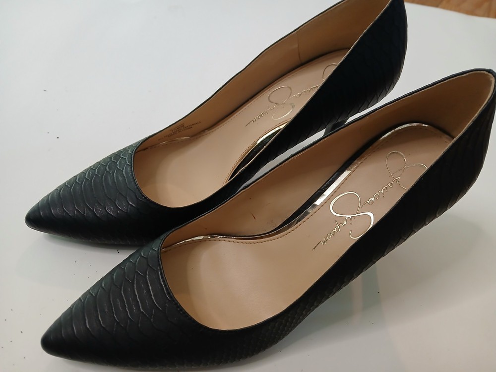 Jessica Simpson Black Laenie Classic Pumps 4″ Heels Size 7.5 M US 38 EU