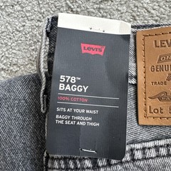 Levi ‘s Premium Men’s 578 Baggy Throughout Denim Jeans Sz. 32Wx30 Gray New