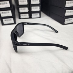 ZENOTTIC Polarized Sunglasses for Men Lightweight UV400 Square Sun Glasses
