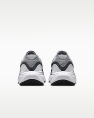 Nike Men’s Revolution 8 Light Smoke Grey HJ9198-004 Road Running Shoes