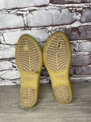 Crocs Pale Yellow Rubber Wedge T-Straps Slide Sandals Women’s Sz 7M US/38EU