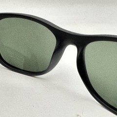 Ray Ban New Wayfarer Classic Square Full Rim Sunglasses RB2132 Black