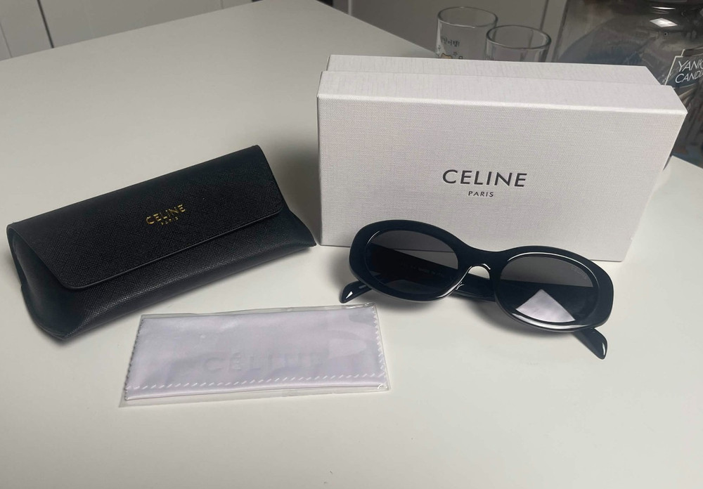 Celine Triomphe CL40194U Black Sunglasses Grey Lenses Excellent Condition
