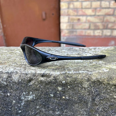 Vintage Oakley Minute Sunglasses Black Frame Black Lenses Y2K Gorpcore