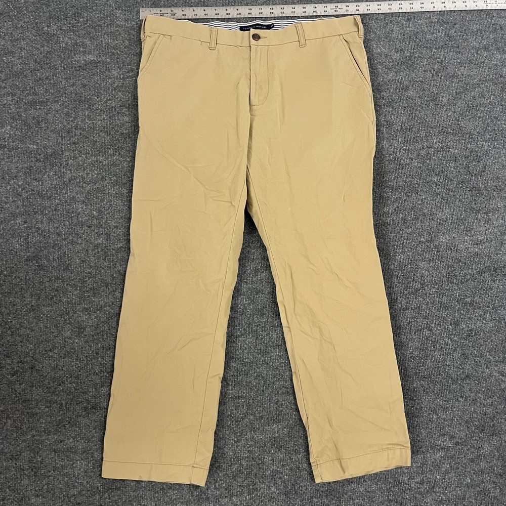 Tommy Hilfiger Chino Pants Mens Size 38×30 Beige Tailored Fit Flat Front Casual