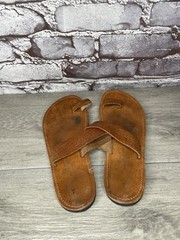 a priori Santorini’s Creation’s Brown Leather FlipFlops Sandals Women 7M US/38EU