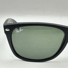 Ray Ban New Wayfarer Classic Square Full Rim Sunglasses RB2132 Black
