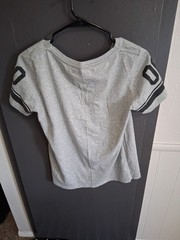 Womens Athletic Cut Nike Tshirt Size Large. [1]